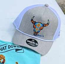 Load image into Gallery viewer, Bison Skull Hat